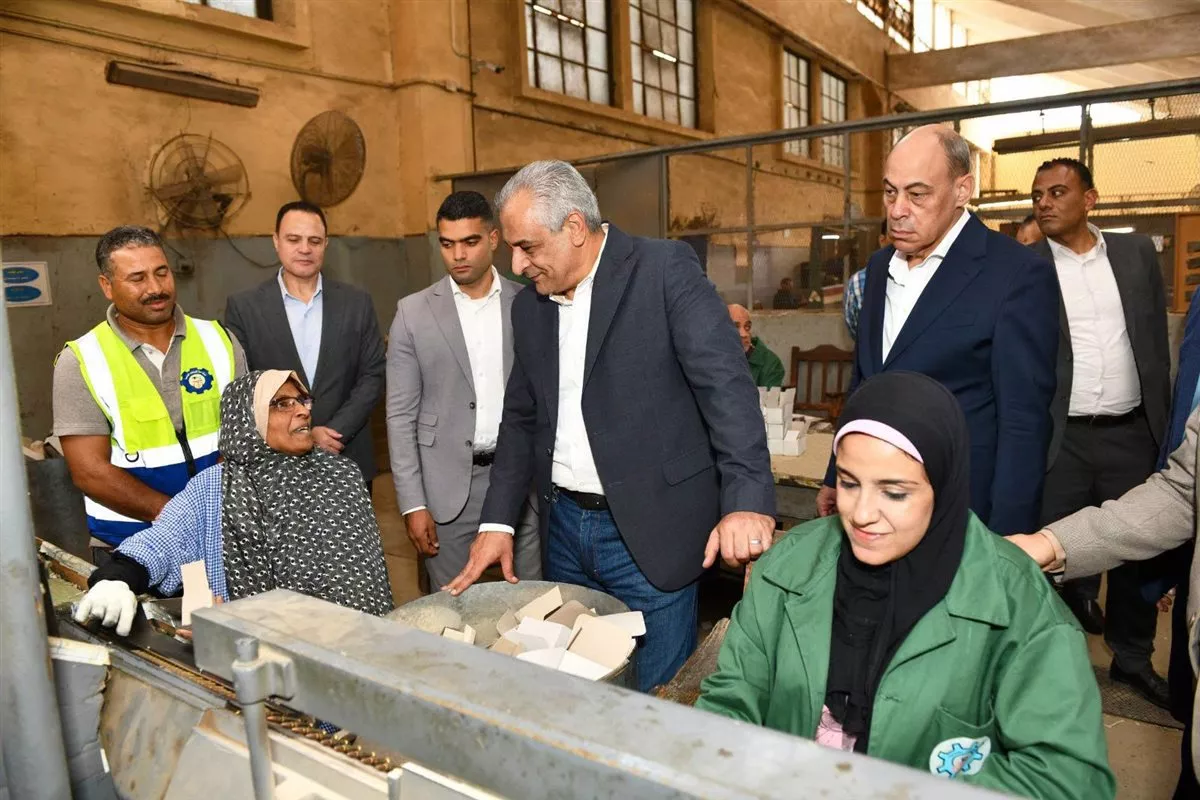 جمبلاط سير العملية الإنتاجية في شبرا للصناعات الهندسية