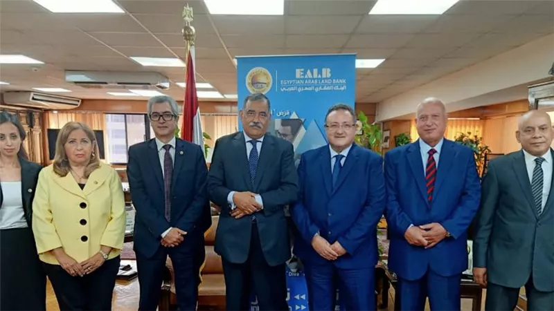 بروتوكول تعاون بين البنك العقارى المصرى العربى ونادى مستشارى النيابة الإدارية