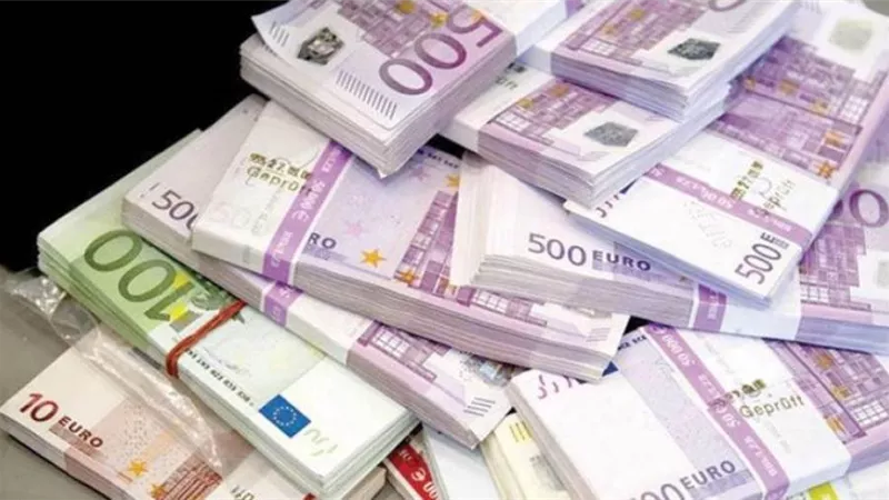 سعر اليورو الآن مباشر .. تراجع حاد في سعر اليورو اليوم في مصر