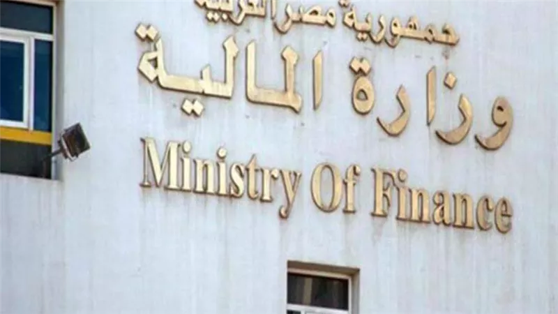 تحصيل 3 مليارات جنيه ضرائب ورسوم بجمارك «الدخيلة» و«السخنة» في أكتوبر الماضي