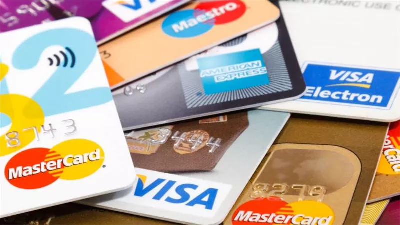 بطاقات الصراف الآلي ATM.. مزايا لا تعرفها عن الكريدت كارد
