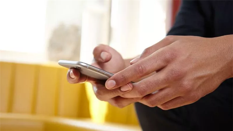 الموبايل بنكي BM Online .. بنك مصر يقدم خدماته للعملاء من منازلهم 