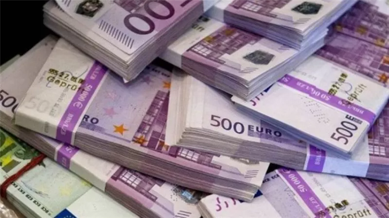 سعر صرف اليورو الأوروبي مقابل الجنيه المصري اليوم الثلاثاء 5 / 1 / 2021 