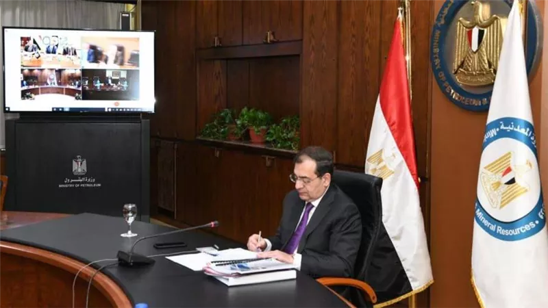 اعتماد الموازنة التخطيطية لشركات أنابيب البترول وبتروجاس والبتروكيماويات لعام 2021-2022