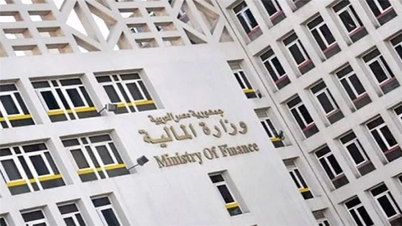 المالية: استبعاد ملفات غير الملتزمين بالانضمام لمنظومة الفاتورة الإلكترونية بدءا يوليو المقبل