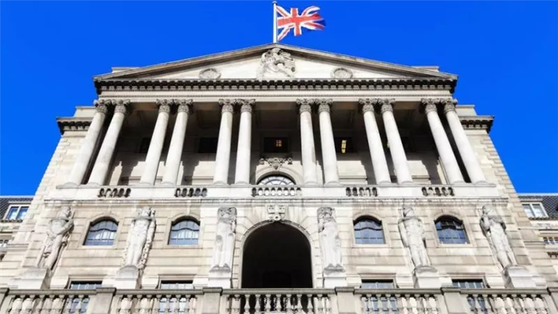البنك المركزي البريطاني: انكماش الاقتصاد بنسبة 2.6%