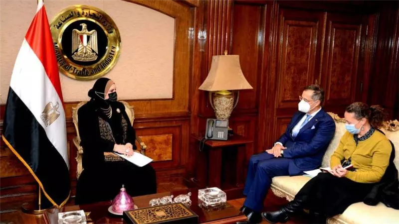 وزيرة التجارة: حريصون على توسيع التعاون الاستثماري مع سويسرا.. و960 مليون دولار حجم التبادل التجاري