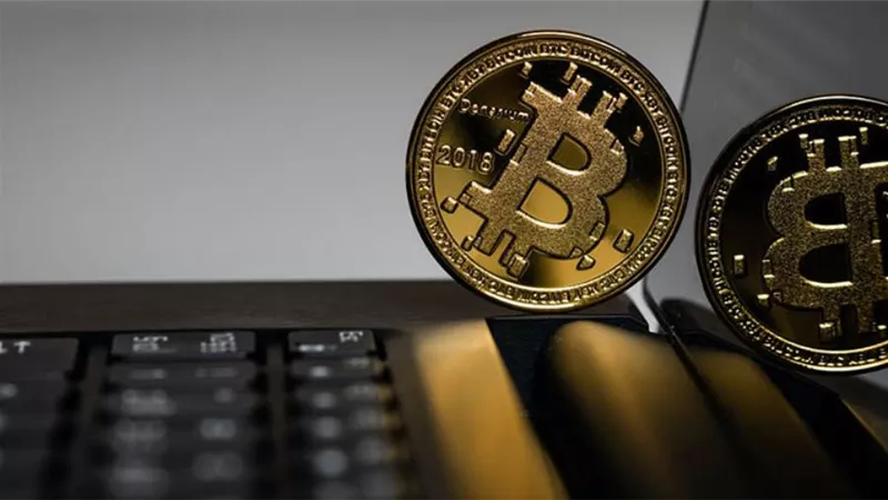 سعر البيتكوين فولت اليوم.. أداء متذبذب لتداولات البيتكوين صعودا وهبوطا