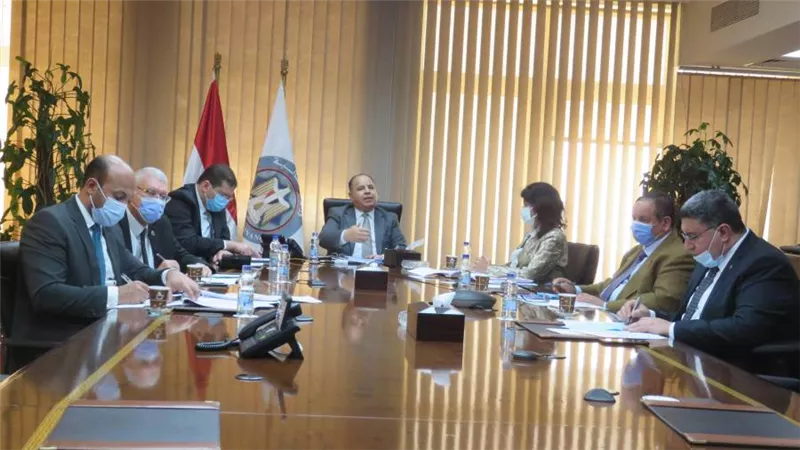 المالية: تشغيل مراكز الخدمات اللوجستية وتغطية ٩٥٪ من البضائع الواردة بمنظومة “النافذة الواحدة”