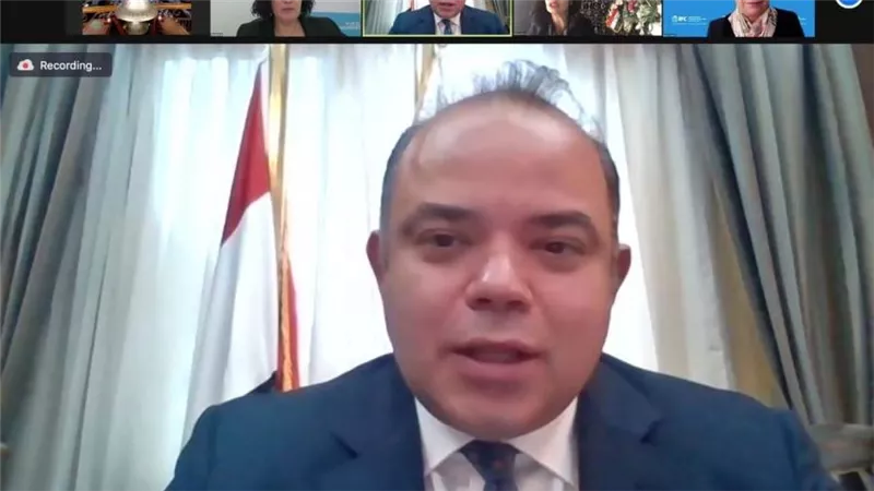 افتتاح جلسة التداول بالبورصة احتفالا بيوم المرأة.. والتمويل الدولية: المساواة ضرورة لتحقيق التنمية المستدامة