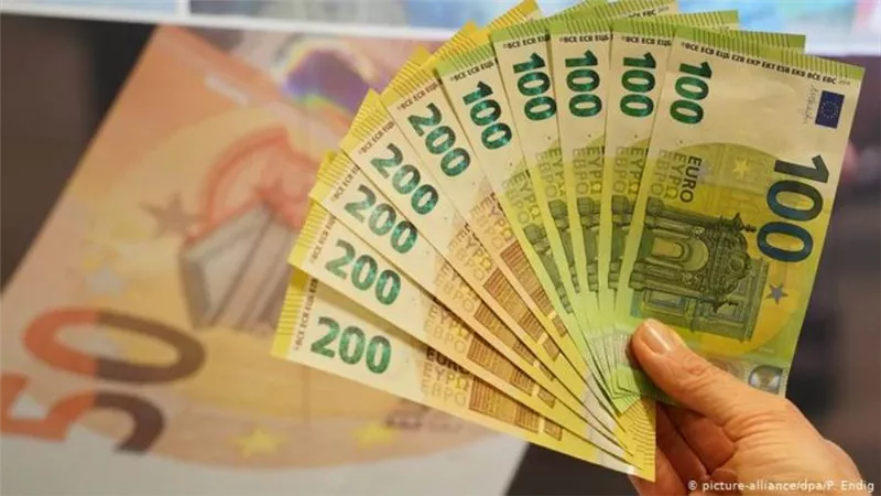 29/3/2021.. سعر صرف اليورو الأوروبي مقابل الجنيه المصري اليوم الإثنين 