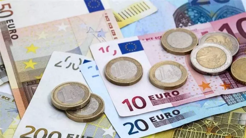 5/4/2021.. سعر صرف اليورو الأوروبي مقابل الجنيه المصري اليوم الإثنين 