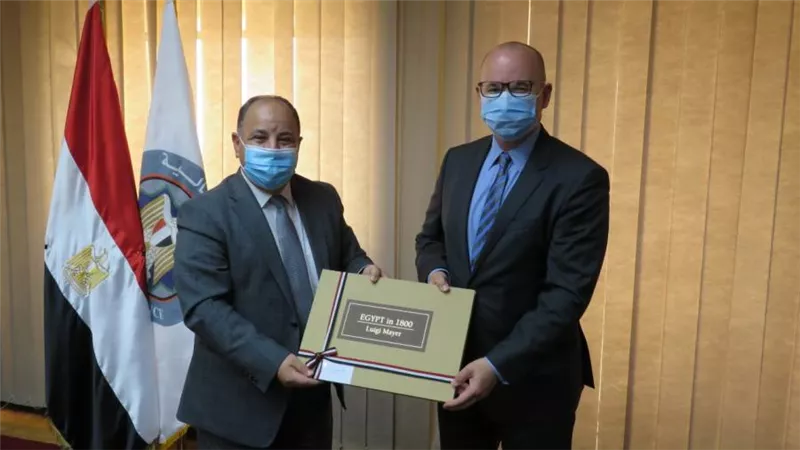السفير الكندي: زيادة الاستثمارات التنموية لتحسين جودة حياة المواطنين