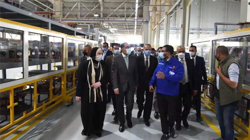 رئيس الوزراء: الدولة تشجع القطاع الخاص باعتباره شريكا مهمًا في مسيرة النهضة التنموية 