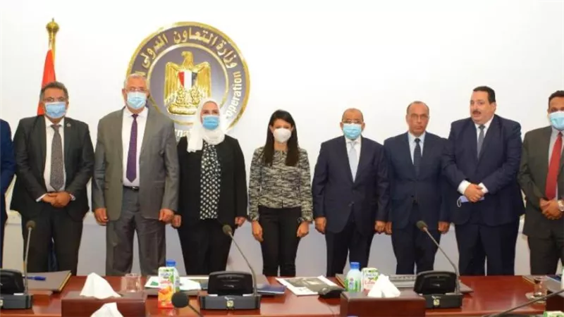 4 وزراء يبحثون دعم جهود الدولة للاستثمار في رأس المال البشري