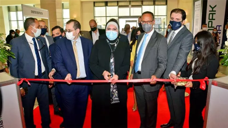 بمشاركة 140 شركة من 16 دولة.. وزيرة التجارة تفتتح الدورة التاسعة لمعرض 