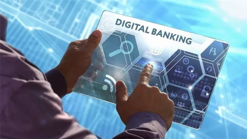 4 عوائق تعطل ابتكار منتجات مصرفية رقمية لتحسين حياة العملاء