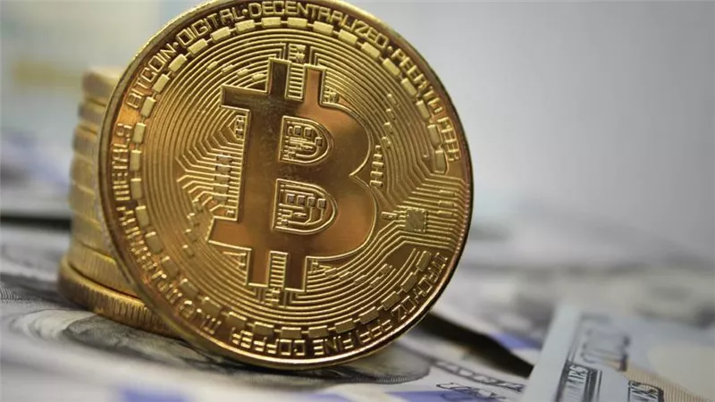 سعر البيتكوين فولت اليوم الاثنين 16-8-2021
