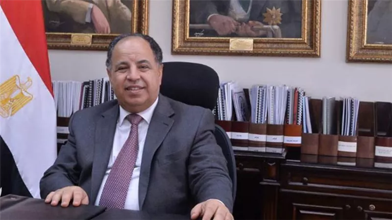 المالية: تيسير حركة التجارة وخفض تكلفة الاستيراد والتصدير لتحفيز الاستثمار