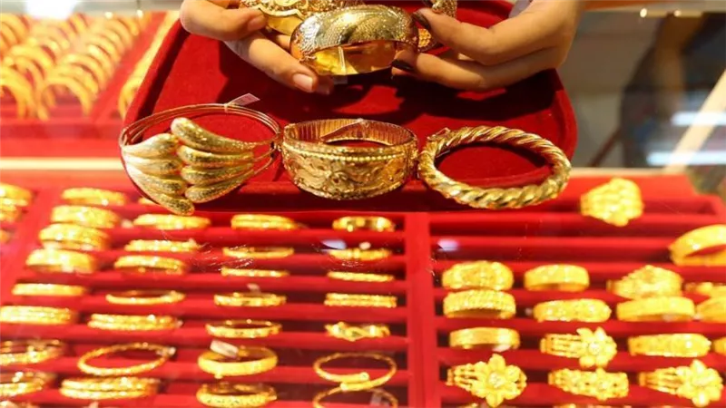 سعر الذهب لحظة بلحظة اليوم الأربعاء 15-9-2021 في مصر