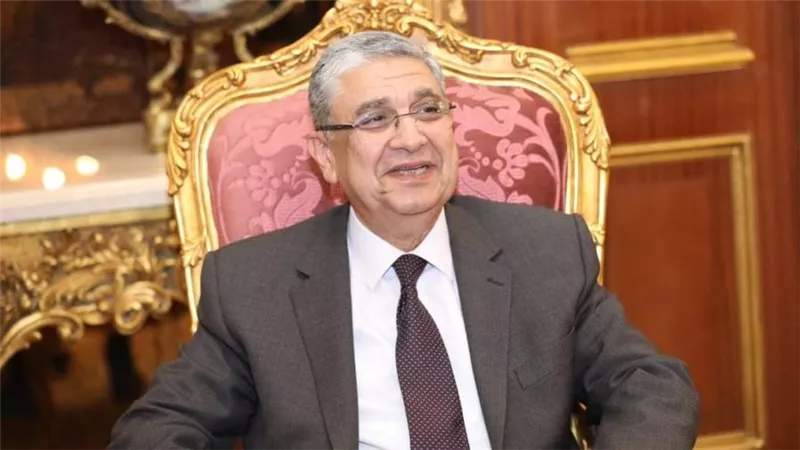 الكهرباء: 4 مليارات جنيه استثمارات مشروع طاقة الرياح بمجمع خليج السويس على البحر الأحمر