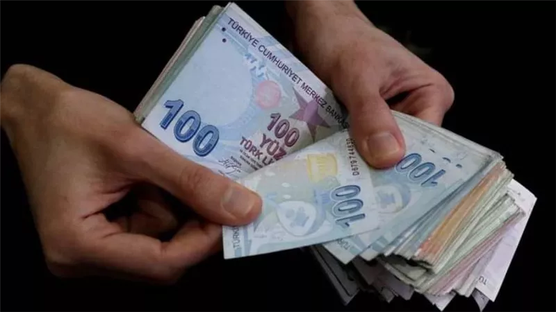 الليرة التركية تهبط الي 8.65 مقابل الدولار قبل موعد تحديد سعر الفائدة