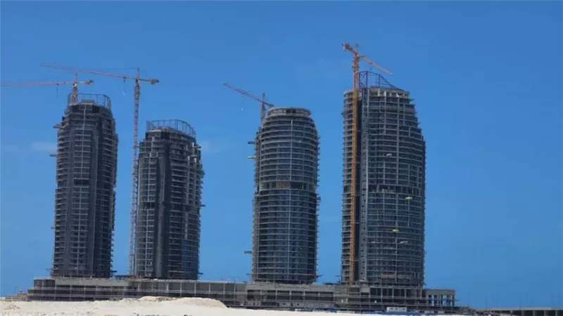 الإسكان: تنفيذ 30887 وحدة سكنية.. وانتهاء الهيكل الخرساني لـ15 برجا سكنيا بالعلمين الجديدة