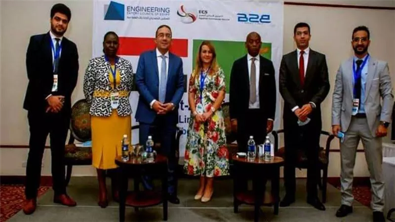 وزيرة التجارة: فرص واعدة أمام الصناعات الهندسية المصرية بالسوق الزامبي