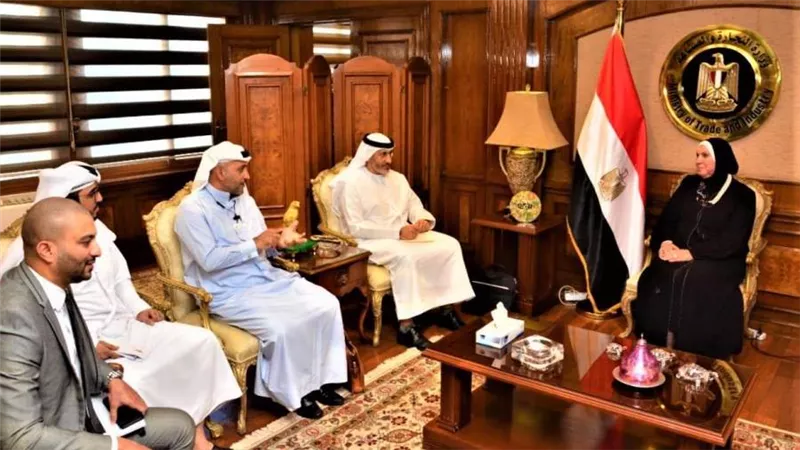 وزيرة التجارة تبحث مع مجلس الإمارات للشركات الدفاعية فرص الشراكات الصناعية والاستثمارية