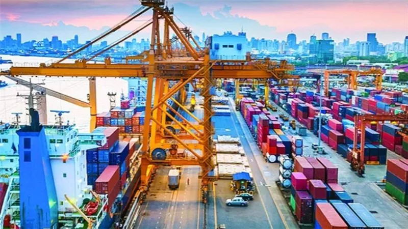 توقعات بنمو حجم التجارة العالمية بنسبة 10.8% في 2021
