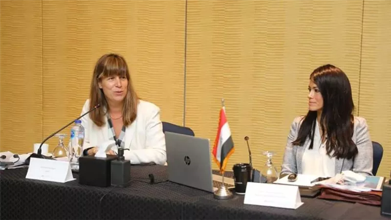 البنك الأوروبي لإعادة الإعمار والتنمية يؤكد استمرار تمويل المشروعات لدعم الجهود التنموية في مصر