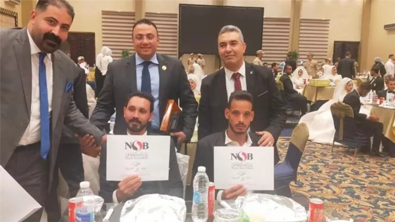 أهداهم شهادات استثمار.. بنك ناصر الاجتماعي يرعى حفل زفاف جماعي بأسيوط | صور