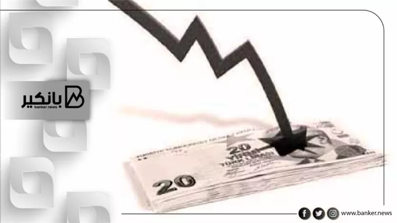 تركيا تغرق في أزمة عملة.. هروب المستثمرين بالدولارات.. وسياسات أردوغان سبب الأزمة