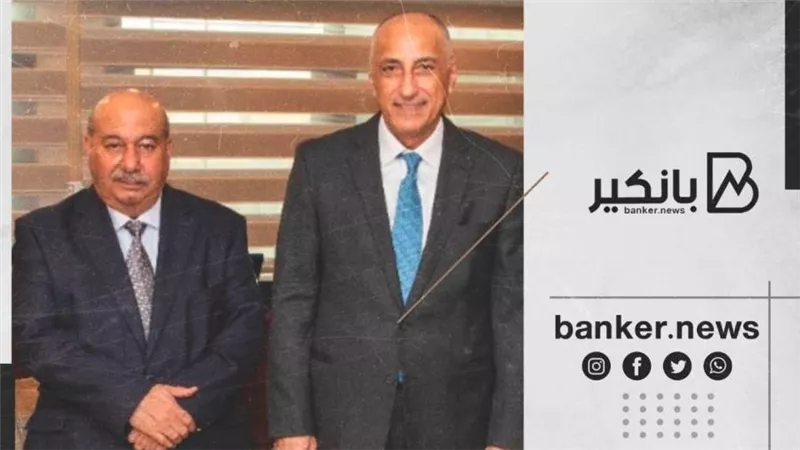 طارق عامر محافظ البنك المركزي يكرم سفير الكويت بمناسبة انتهاء فترة عمله بمصر