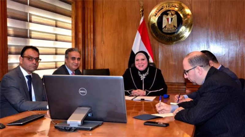 وزيرة التجارة ونظيرها الكوري الجنوبي يبحثان سبل تطوير التعاون الاقتصادي المشترك