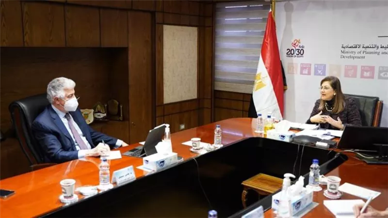 وزيرة التخطيط تبحث تعزيز أوجه التعاون مع مجموعة البنك الإسلامي للتنمية