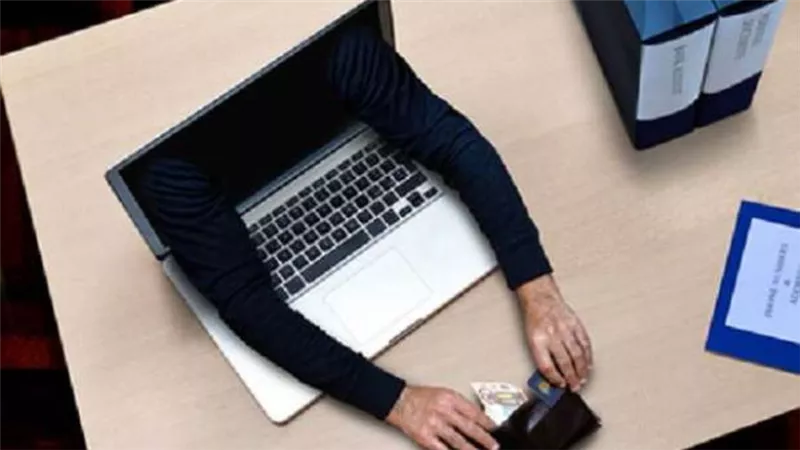 احترس..رسالة من رقم مجهول تكشف خدعة جديدة لسرقة أرصدة عملاء البنوك