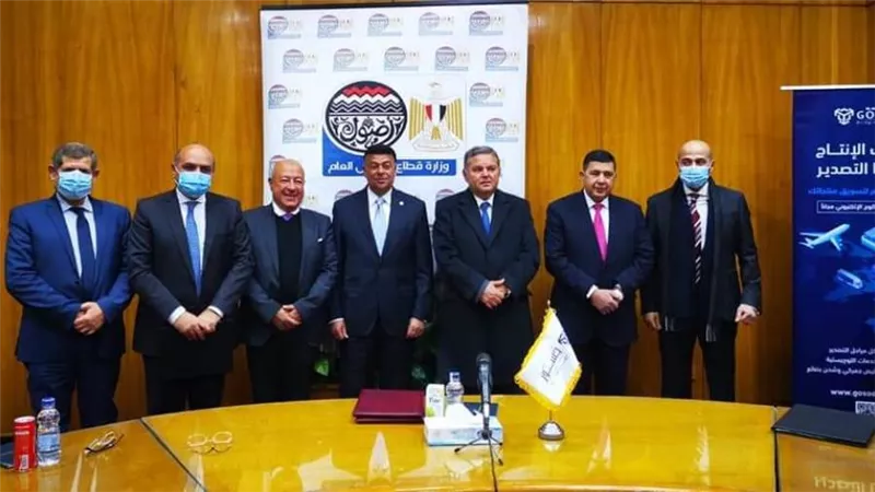 بحضور نائب رئيس البنك الأهلي المصري.. توقيع 10 اتفاقيات بين 