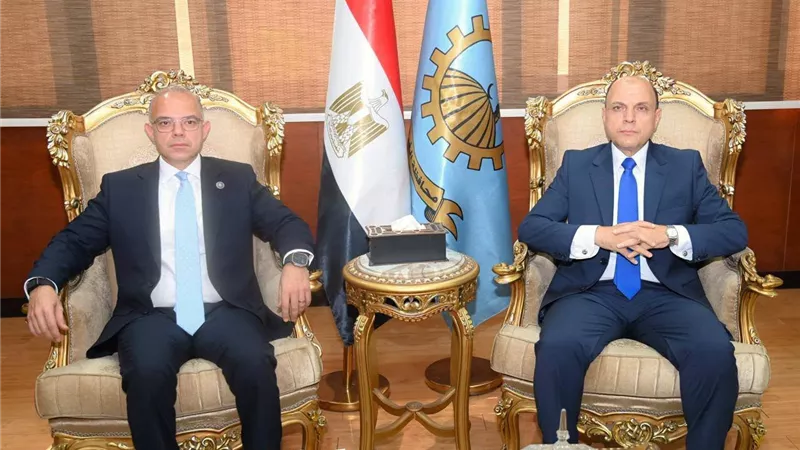 «مصر تنطلق بالتصدير».. مبادرة حكومية لدعم الصناعة وزيادة الصادرات