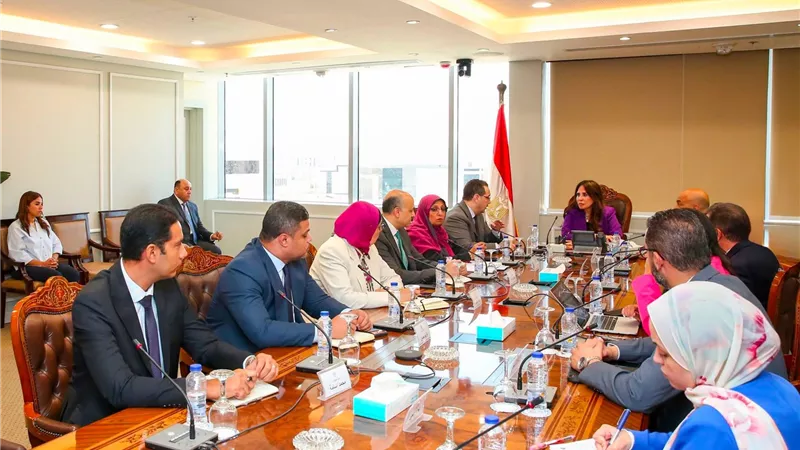 وزيرة الإسكان تبحث مع HDP تعزيز مبيعات المدن الجديدة وتعظيم العائد الاستثماري