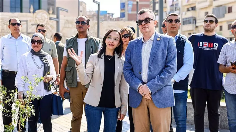 باستثمارات 4.8 مليار جنيه.. جولة ميدانية لوزير التخطيط بالبحيرة لتفقد مشروعات صحية وتعليمية 