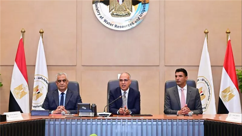 وزراء الري والصناعة والإنتاج الحربي يناقشون منظومة مستدامة لإدارة المياه