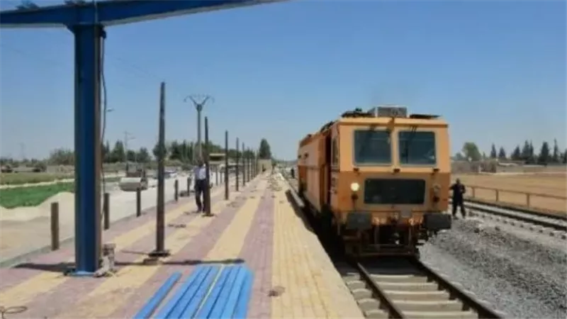 سوريا تبحث مع البنك الدولي تطوير السكك الحديدية وإعادة تأهيل الطرق
