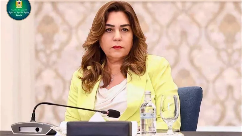 الفلامنجو خرج من الأسر.. تفاصيل تحرك وزارة البيئة ضد المخالفة