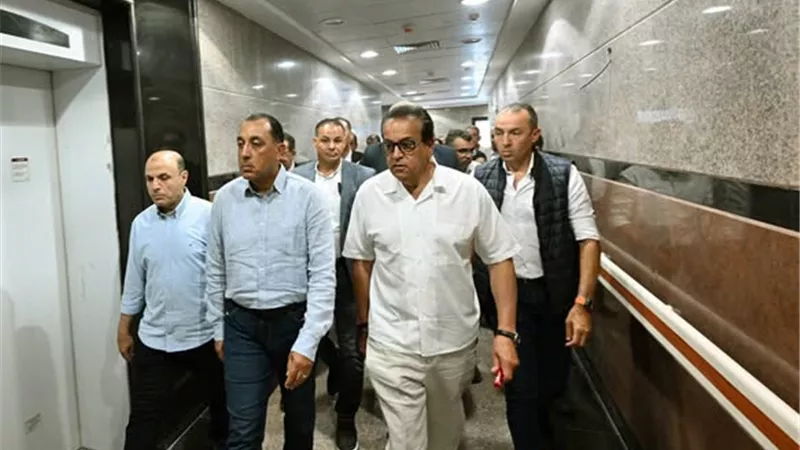 مدبولي يتفقد مستشفى السنطة الجديد.. 223 سريرًا ونسبة التنفيذ تصل لـ 95%