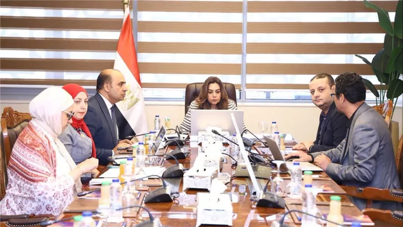 وزيرة التنمية المحلية والبيئة: لا تراخيص لتداول المخلفات قبل استيفاء الاشتراطات