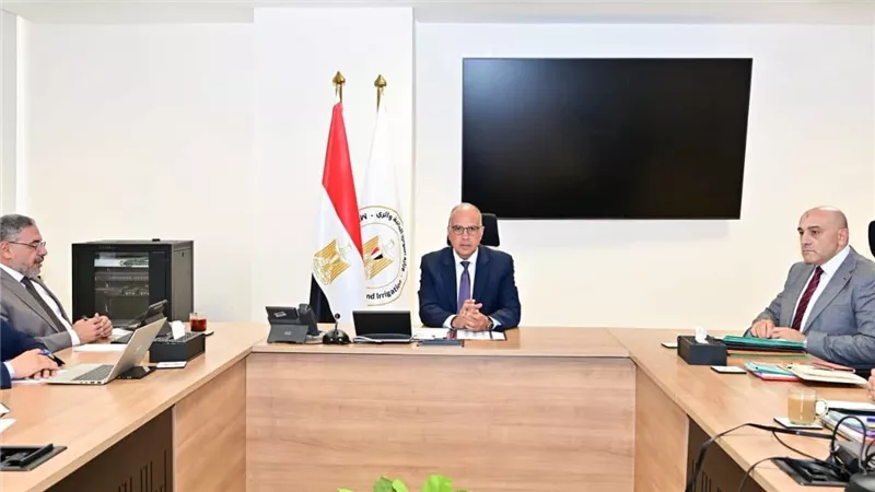 وزير الري يستعرض تطورات مشروع تحديث إدارة المياه في مصر