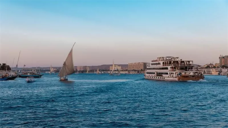 مصر تكسب الرهان الأمريكي.. القاهرة تستضيف كبار منظمي الرحلات في 2027