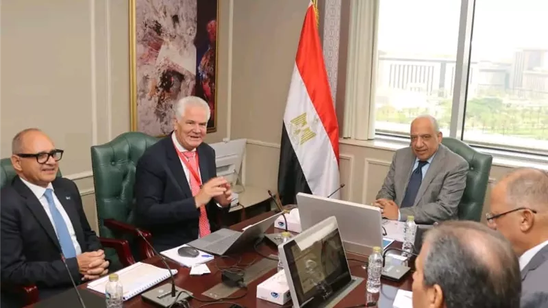 وزارة الكهرباء تتابع مشروعًا متكاملًا للطاقة المتجددة في سيناء بقدرة 3100 ميجاوات