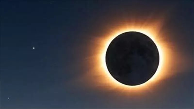 الأقصر تستعد لحدث فلكي استثنائي.. كسوف كلي للشمس يستمر أكثر من 6 دقائق في 2027